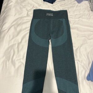 VS PINK green and black leggings, Xs